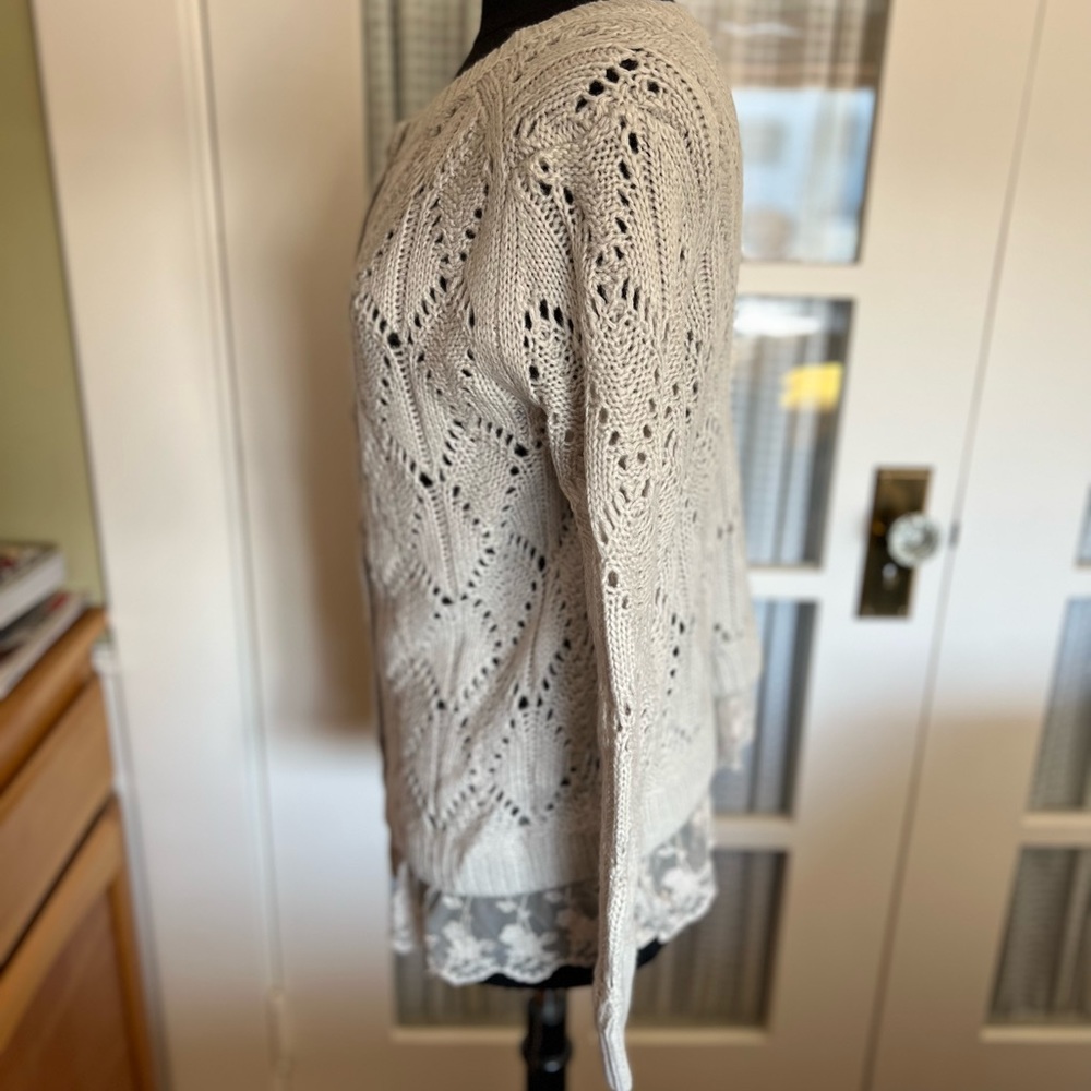 Hinge Sweater - Picture 5 of 8